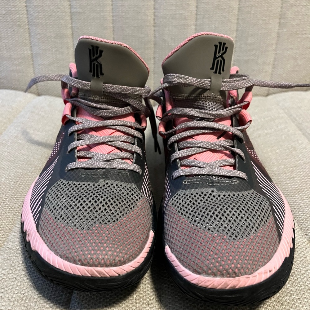 Nike Women's Pink and Gray Athletic Shoes (See description) - Picture 5 of 7